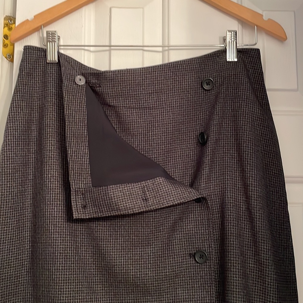 NWOT- Banana Republic wrap skirt size 8 - Picture 6 of 6